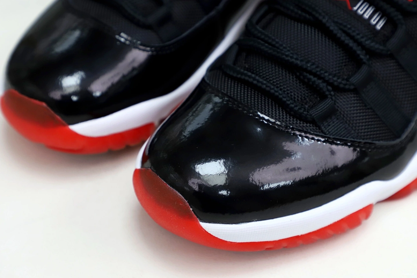 JORDAN RETRO 11 BRED AIR LOW 0310